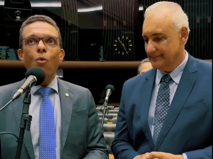 Prefeito eleito de Rio das Ostras se reúne com congressistas durante agenda em Brasília