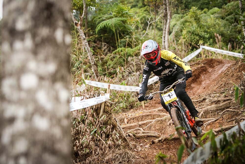 Barra de São João recebe evento de downhill neste final de semana