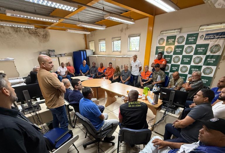 Carlos Augusto dá início aos preparativos para um verão seguro e bem planejado em Rio das Ostras