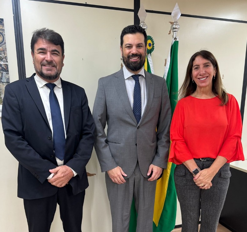 Representantes de Quissamã discutem questões importantes durante agenda em Brasília