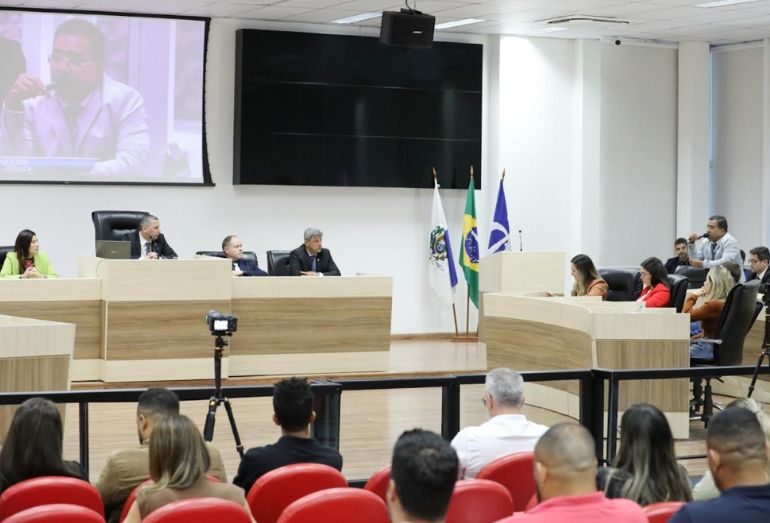 Parlamentares de Macaé debatem ações voltadas ao desenvolvimento da pesca e turismo