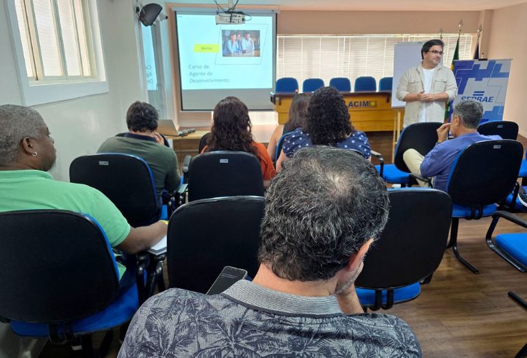 Curso do Sebrae prepara agentes de Macaé para fomentar micro e pequenas empresas