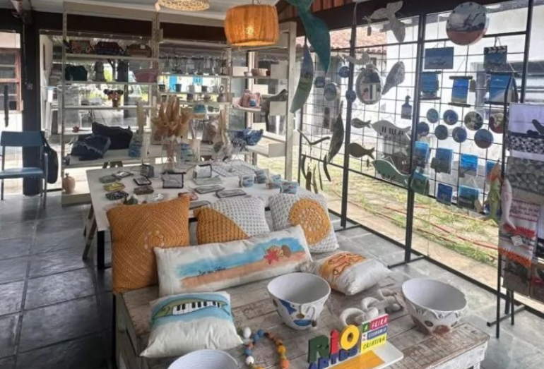 Artesanato de Rio das Ostras é destaque em reunião com Secretaria Estadual de Turismo