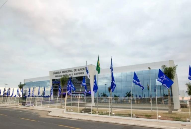 Câmara de Macaé discute novos cursos de capacitação para o setor de óleo e gás