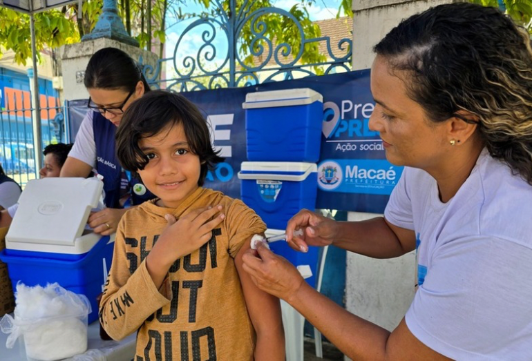 Campanha de multivacinação começa neste sábado em Macaé