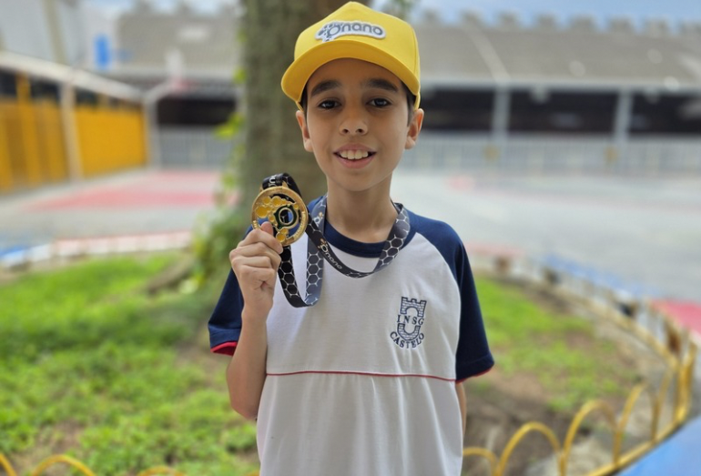 Aluno do INSG/Castelo de Macaé é destaque nacional em olimpíada científica