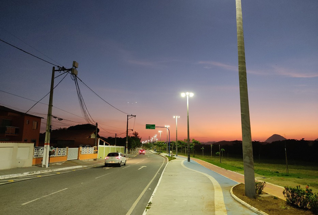 Macaé moderniza iluminação pública com instalação de luminárias em LED