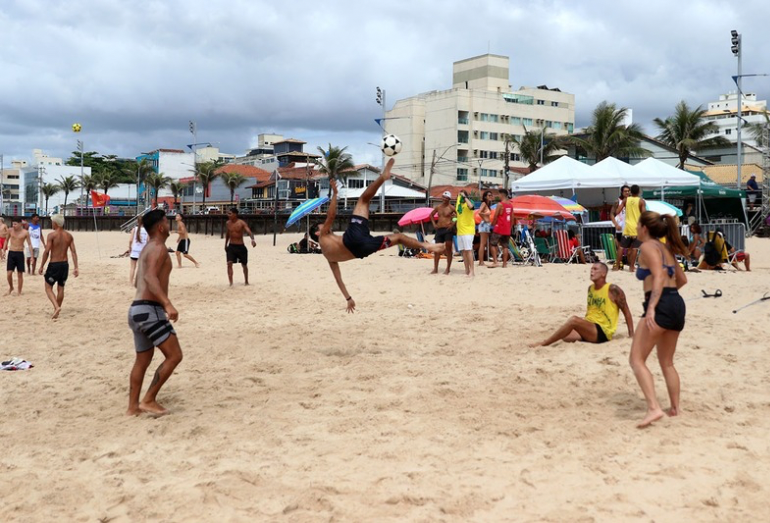 Altinha, surf e gincana movimentam calendário esportivo de Macaé neste fim de semana