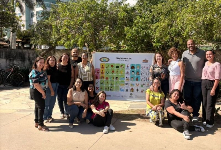 Praças de Rio das Ostras ganham sinalização para pessoas com autismo e deficiência