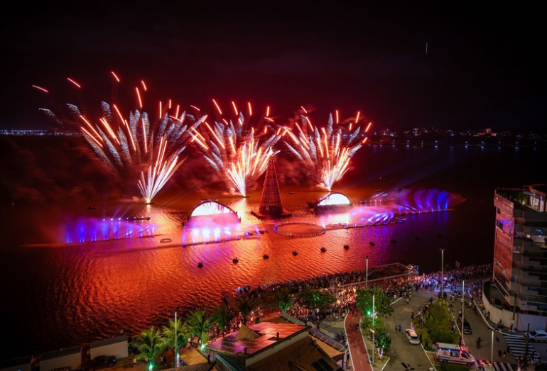 Dança das Águas terá últimas apresentações no início de janeiro em Macaé