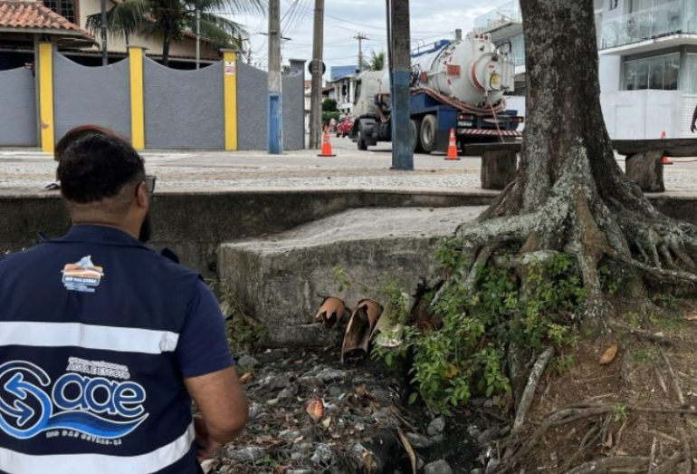 Prefeitura continua com ações de fiscalização no saneamento em Rio das Ostras