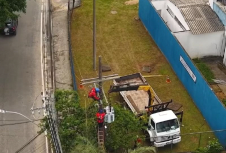 Prefeitura promove melhorias na parte elétrica de escola em Silva Jardim