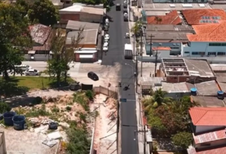 Prefeitura celebra obras de recapeamento asfáltico em Silva Jardim
