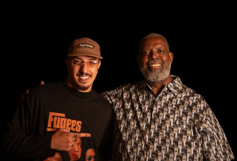 Delacruz anuncia faixa em parceria com Péricles