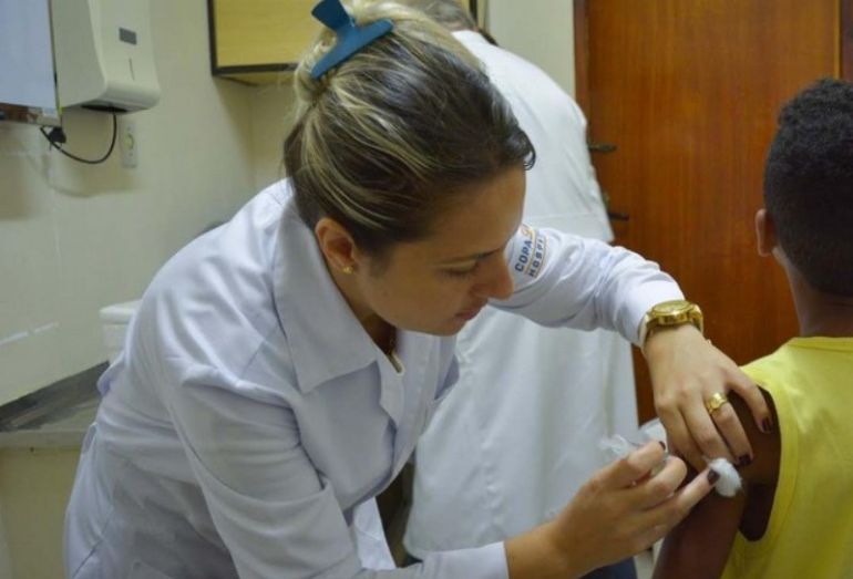 Edital oferece 160 vagas temporárias para 3 cargos na área da Saúde; confira