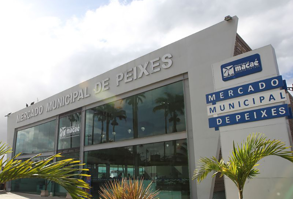 Mercado de Peixes de Macaé recebe últimos retoques antes da Semana Santa