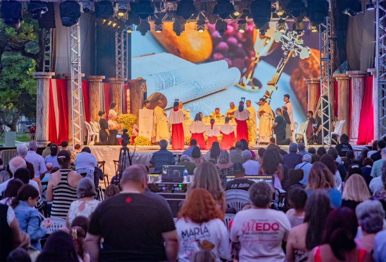 “Auto Paixão de Cristo” encerrou programação com fé e reflexão em Macaé