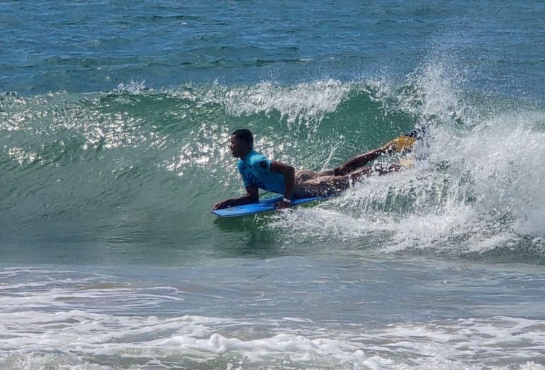 Agenda do final de semana inclui bodyboarding, futsal e feira cultural em Macaé