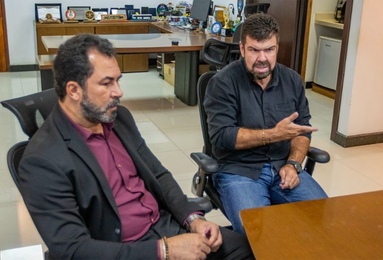 Após reunião com sindicato, prefeitura define reajuste dos servidores de Macaé