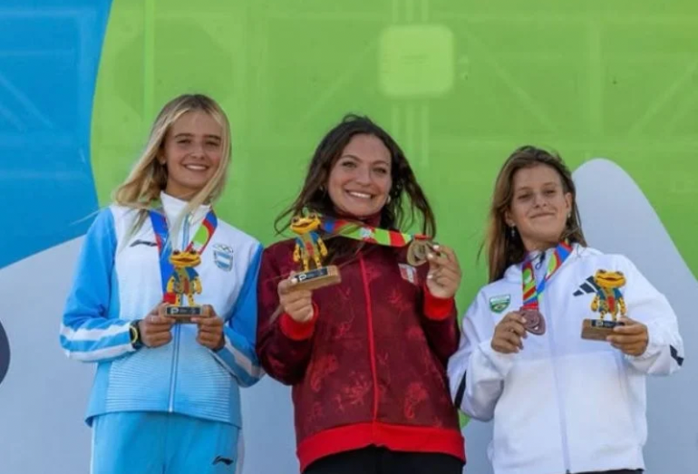 Surfista de Rio das Ostras vai ao pódio nos Jogos Sul-americanos da Juventude 2026