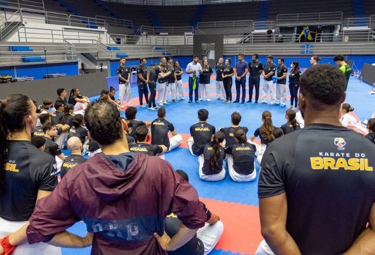 Brasil garante primeiros finalistas no Pan-Americano de Karatê em Macaé