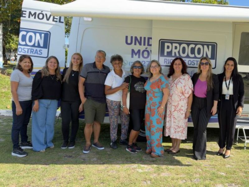 Procon promove ação no Centro visando proteger idosos de golpes virtuais