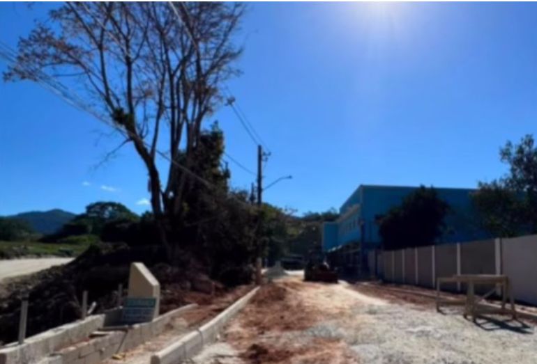 Cobranças sobre obras da nova ponte do Imbaú expõe tensão política em Silva Jardim