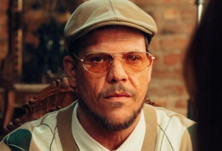 Ferrugem lança clipe de “Amar ou Odiar” com a esposa Thaís contando uma história de amor que atravessa décadas