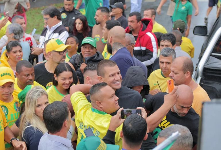 Douglas Ruas cumpre agenda em Macaé e defende cooperação estadual para segurança e logística