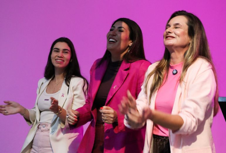 Câmara de Macaé promove roda de conversa sobre o Outubro Rosa e relatos de cura