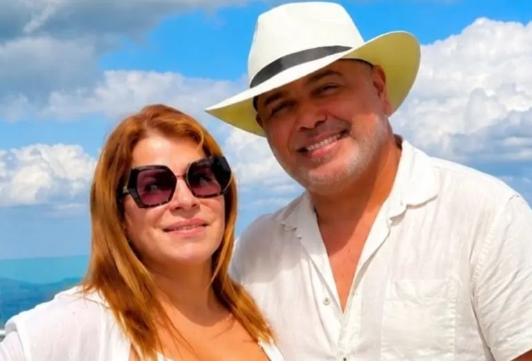Viúva de Rick, dupla de Renner, publica desabafo três semanas após morte do cantor